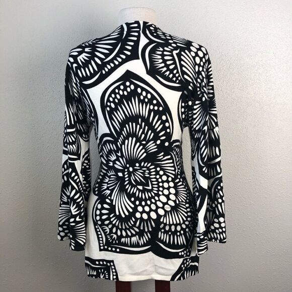 V Neck Tunic by Red Size Medium - Picture 6 of 8